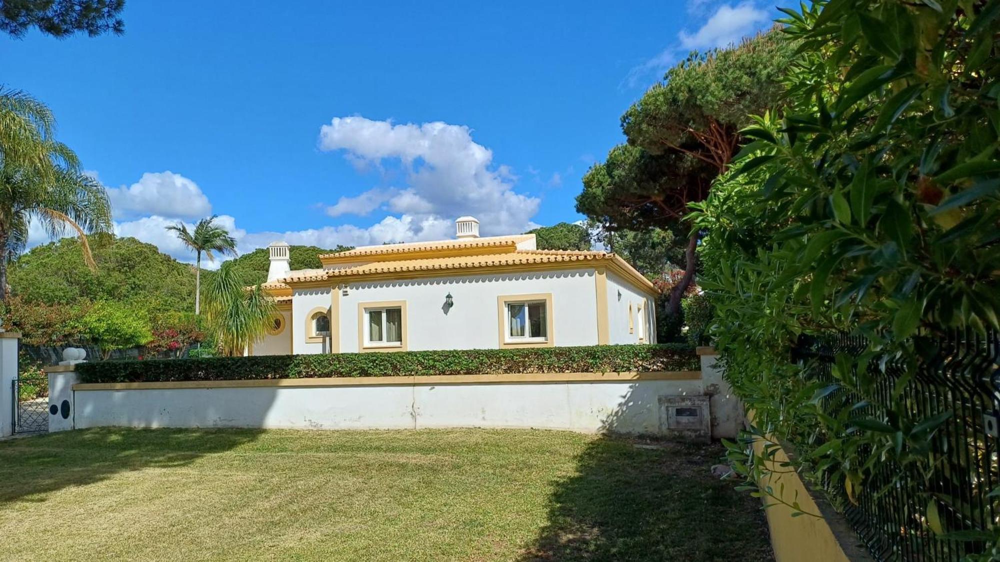 The Pinewood Villa Βιλαμούρα Εξωτερικό φωτογραφία